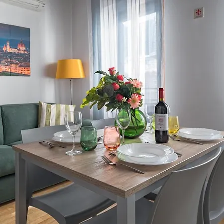 Moro One Φλωρεντία